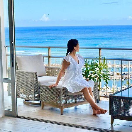 Panoramic Oceanview Resort - Full Kitchen In Each Room, 2 Swimming Pools, Onsite Restaurants, Fireworks Every Friday هونولولو المظهر الخارجي الصورة