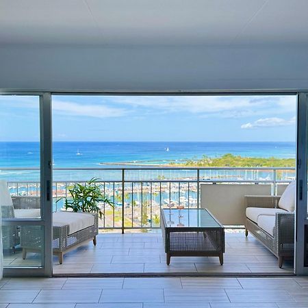 Panoramic Oceanview Resort - Full Kitchen In Each Room, 2 Swimming Pools, Onsite Restaurants, Fireworks Every Friday هونولولو المظهر الخارجي الصورة